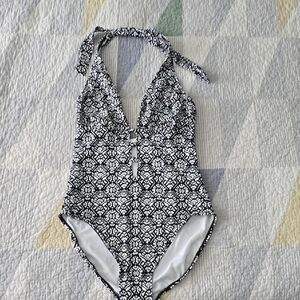 Ralph Lauren Black And Whie One Piece Swimsuit